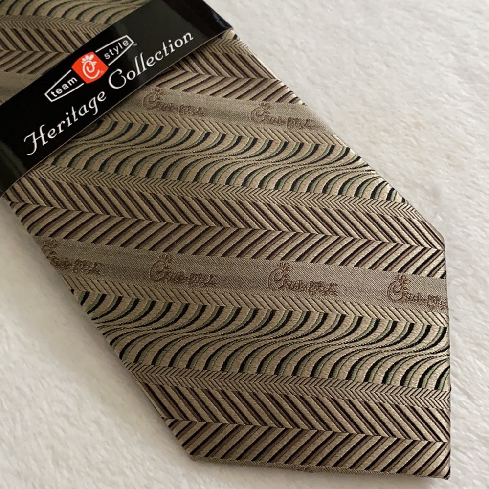 {NWT} Chick-fil-A | Houston Texas Heritage Collection Silk Tie Wide 4" TS0209 - Picture 6 of 15